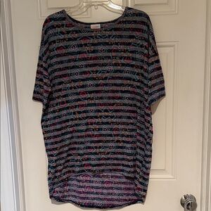 LuLaRoe Multicolor Geometric Short Sleeve Top